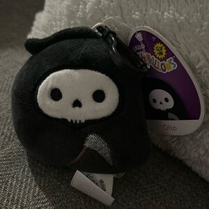 NWT Squishmallow Otto the Grim Reaper Halloween 2022 3.5” Clip KellyToy